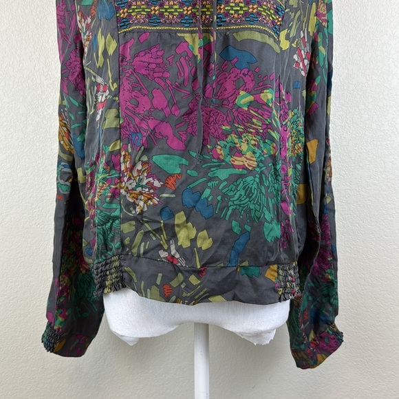 Johnny Was 100% Silk Green and Purple Tie Front Embroidered Blouse Size Small - Picture 3 of 8